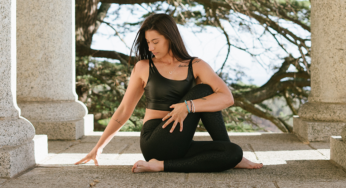5 Effective yoga poses to treat acidity